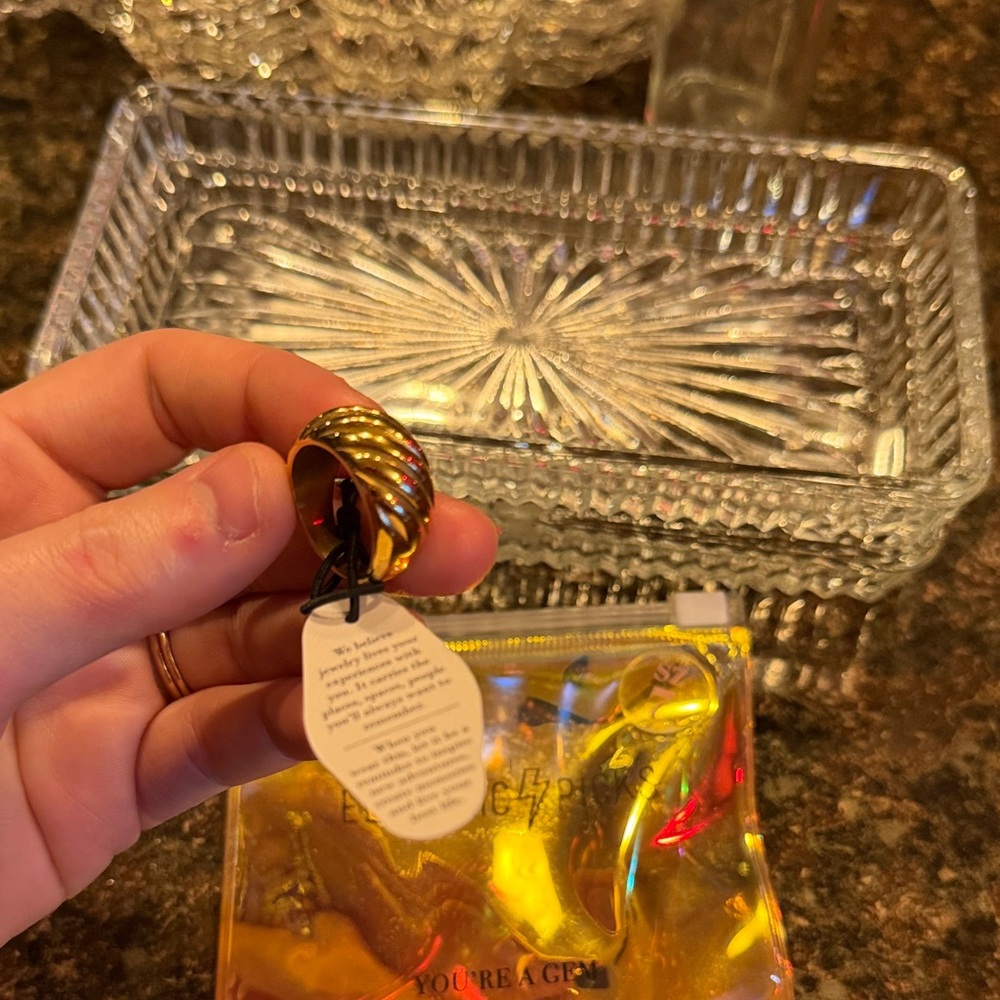Electric Picks size 7 croissant ring